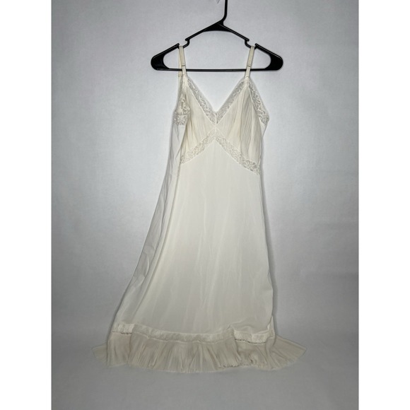 Vintage 1960s Womens Vanity Fair Full‎ Slip Lingerie Nylon Cream Lace Ribbed - Picture 1 of 8